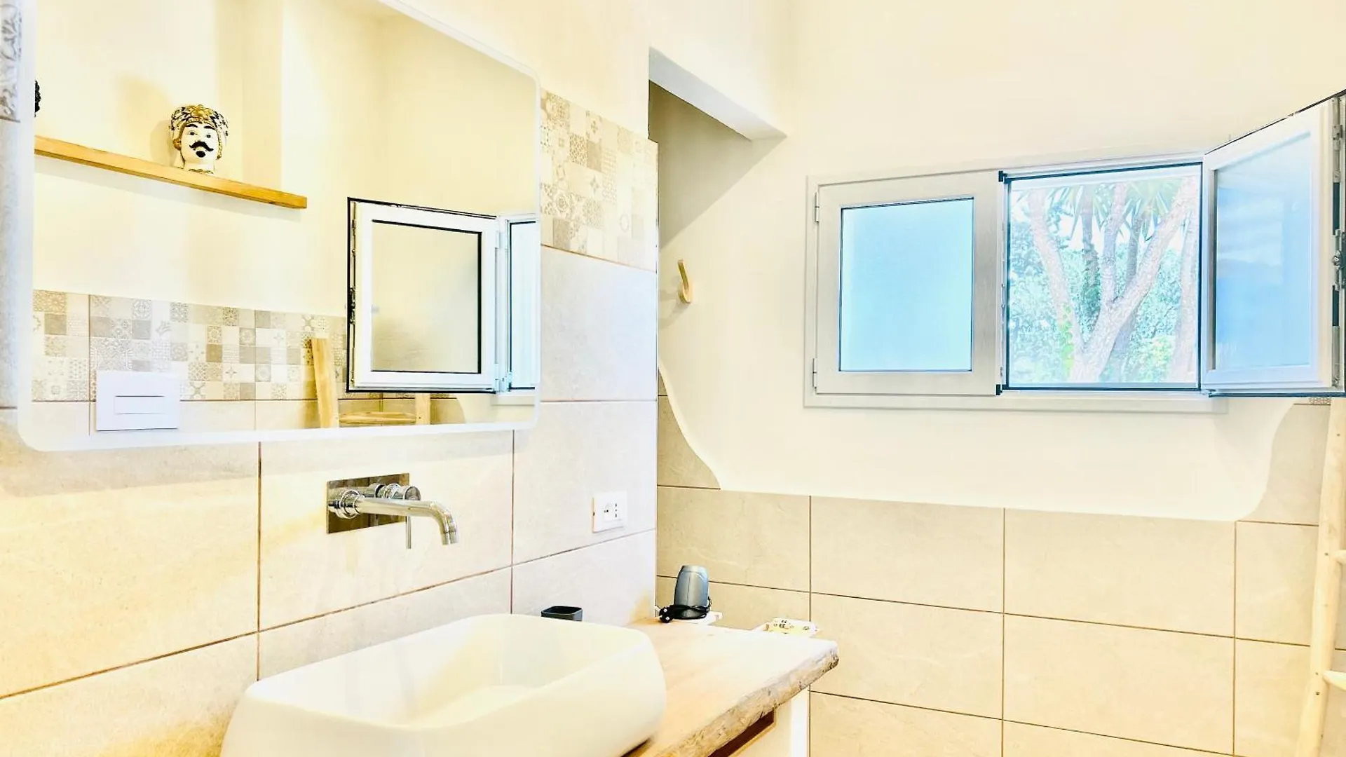 Villa Primavera فافينانا 0*,